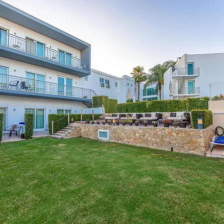 Sao Sebastiao De Hotel 3*