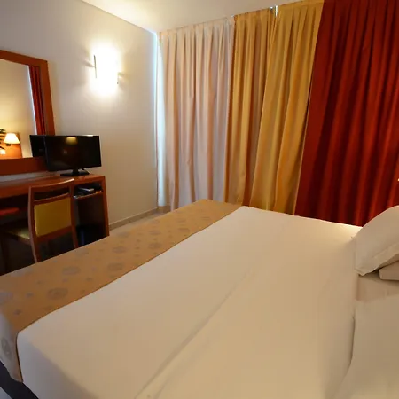 Hotel Sao Sebastiao De 3*