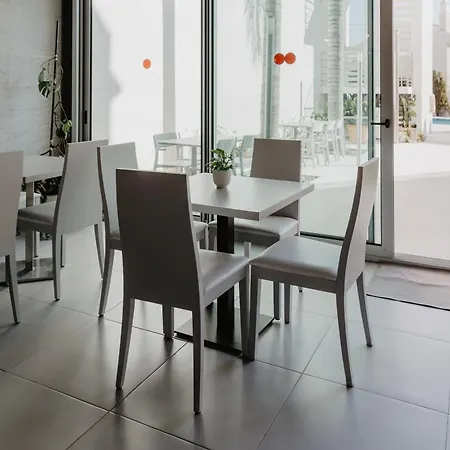 Sao Sebastiao De Hotel
