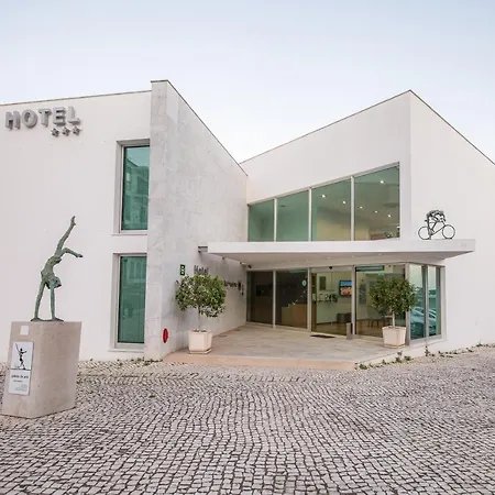 Sao Sebastiao De 호텔 3*